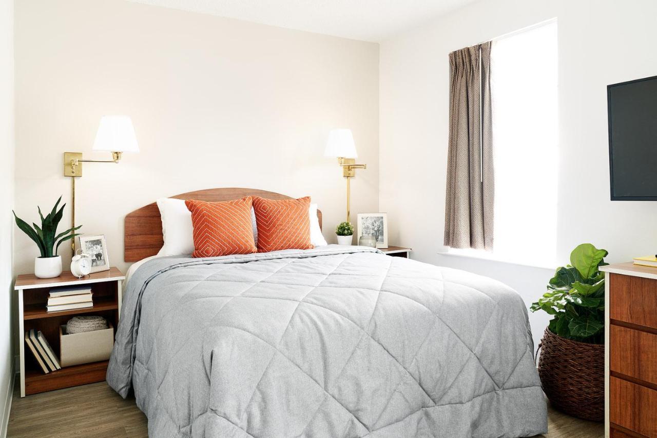 Intown Suites Extended Stay San Antonio Tx - Airport Zewnętrze zdjęcie